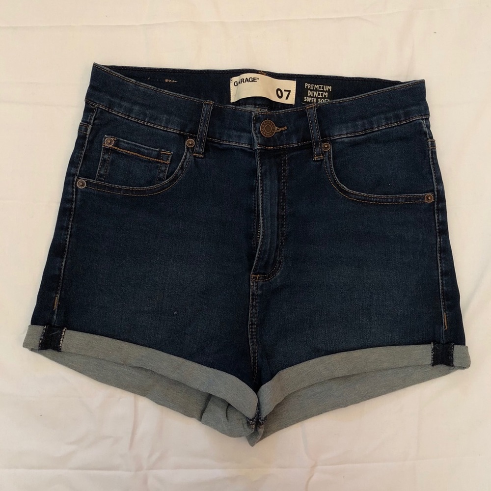 Retro HighWaist Short